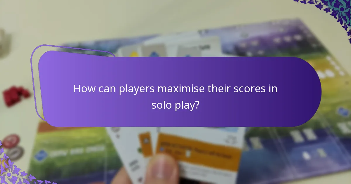 How can players maximise their scores in solo play?